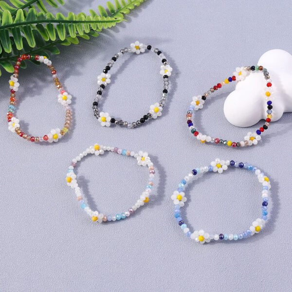 Wholesale Rice Beads Colorful Daisy Small Flowers Resin Bracelet