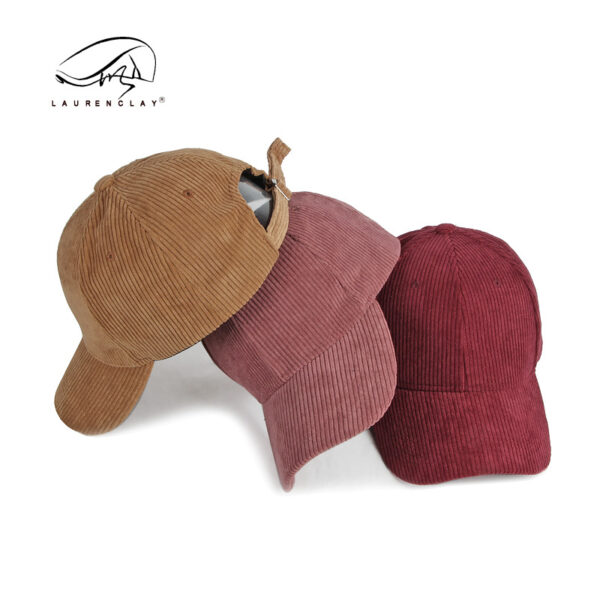 Wholesale of Solid Color Corduroy Baseball Caps