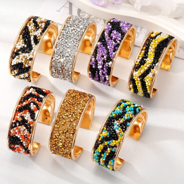 Wholesale Colored Crushed Stone Alloy Bracelet