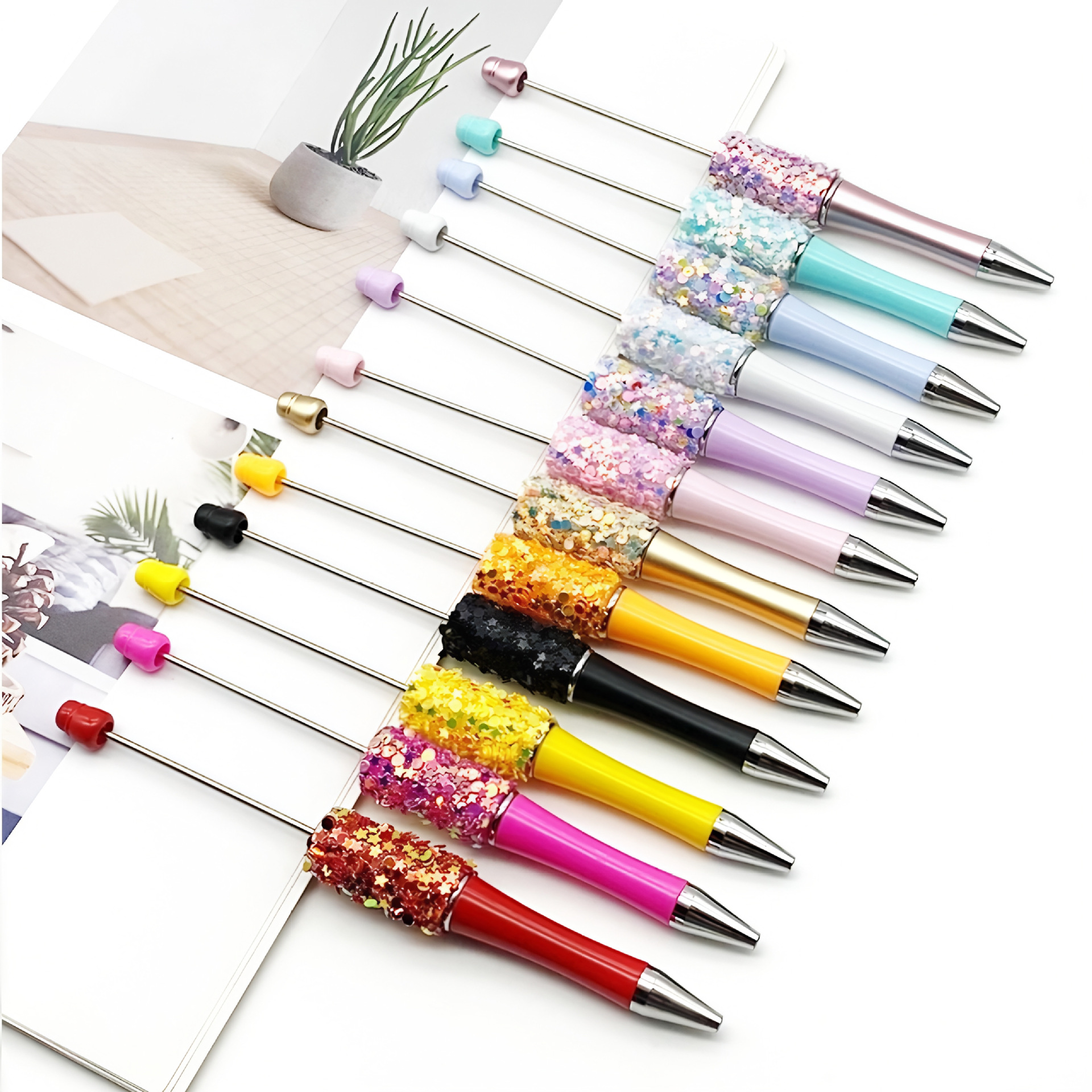 Wholesale DIY Small Star Beaded Pen Shining Sequins Star Ballint Pen Handmade Patch Cute Beaded Ballint Pen in stock