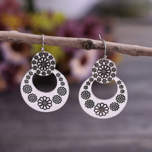 O1CN0121dZBr2KhMIia93a1__3295829588-0-cib Wholesale Vintage Cutout Moon ALlloy Earrings