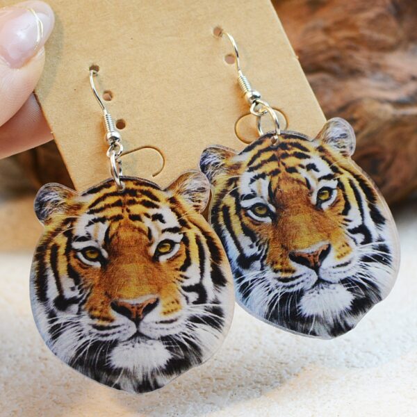 O1CN0124S2V12HKyDG16nrB_3294559133-0-cib Wholesale Tiger Head Double Sided Printed Leather Earrings