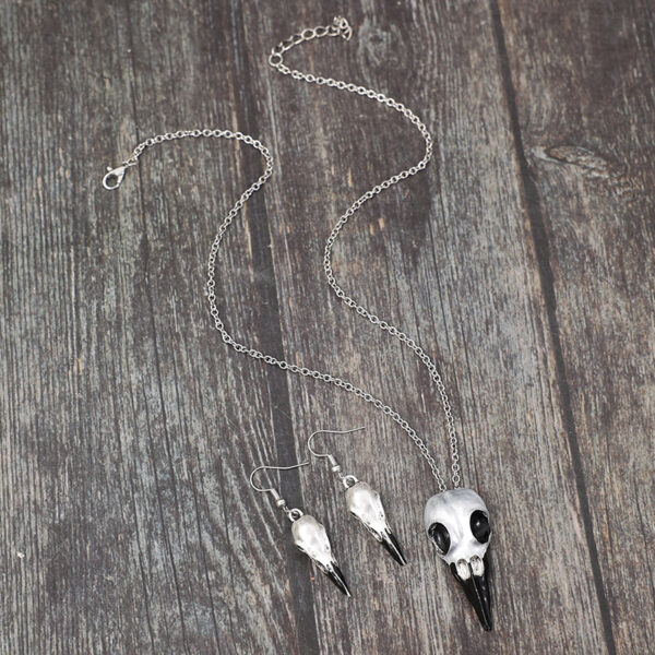 Wholesale Vintage Skull Crow Head Alloy Clavicle Chain  Mardi Gras Earrings Set