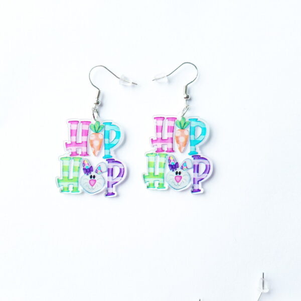 O1CN012Nx6q81ZFcM3pRf7t_1794553165-0-cib Wholesale Easter Cartoon Cute Bunny Easter Egg Carrot Acrylic Earrings