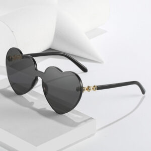 O1CN012TdR5p1f1JdHWepLn__2212082493946-0-cib Wholesale PC Frameless Heart Shaped Sunglasses