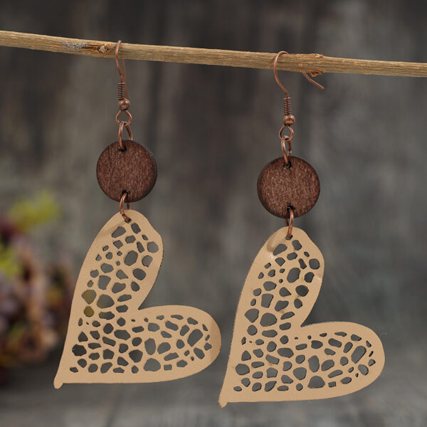 Wholesale Valentine's Day Retro Style Mesh Love Leather Earrings