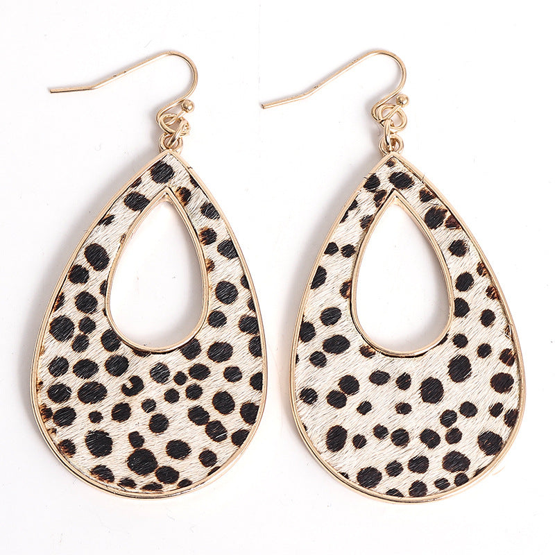 Wholesale Water oplet Hollow Metal Earrings