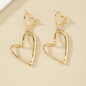 Wholesale Palace Love Alloy Earrings