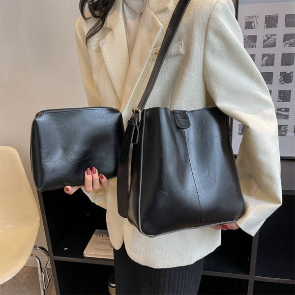 Wholesale Casual Large Capacity PU Shoulder Bag