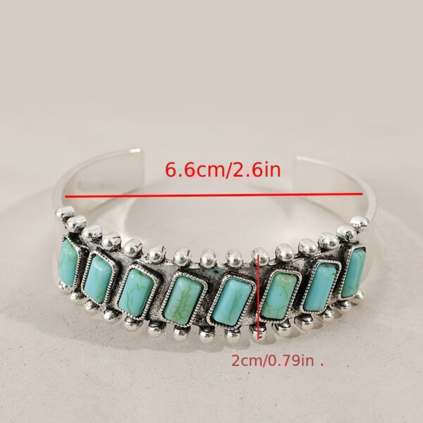 O1CN0135HgnS1qyMi4w3dno_2206372095564-0-cib Wholesale Bohemian Natural Turquoise Open Retro Pattern Bracelet