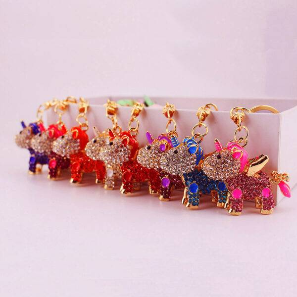 O1CN0136sGaz1v3dmmXjSkT_4061786117-0-cib Wholesale Zinc Alloy Diamond Studded Unicorn Keychain