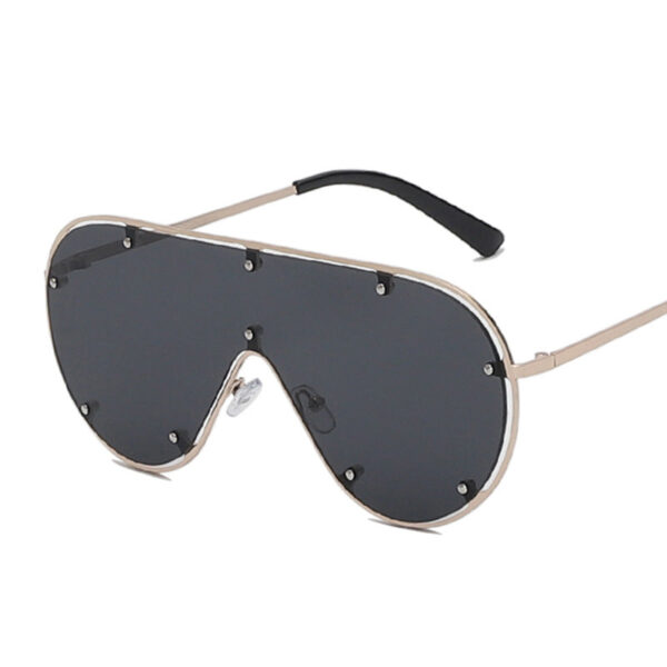 Wholesale PC Metal Large Frame Hollowed-out Women's Sunglasses