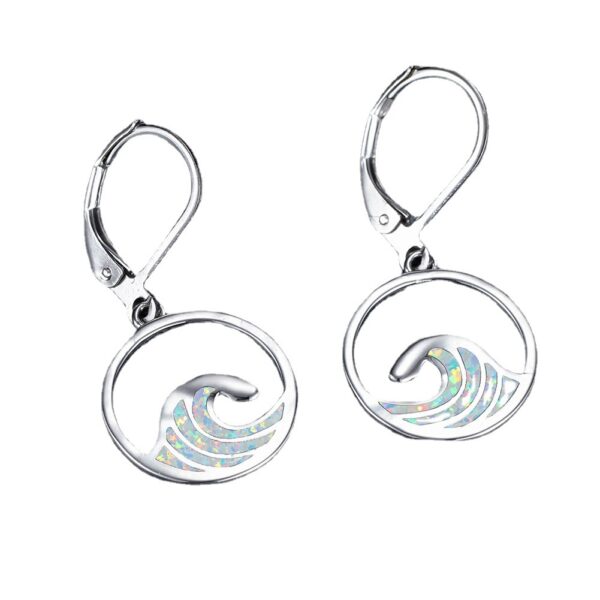 O1CN013Bd6k51Bs2itcHZbW_0-0-cib Wholesale Sea Wave Minimalistic Alloy Earrings