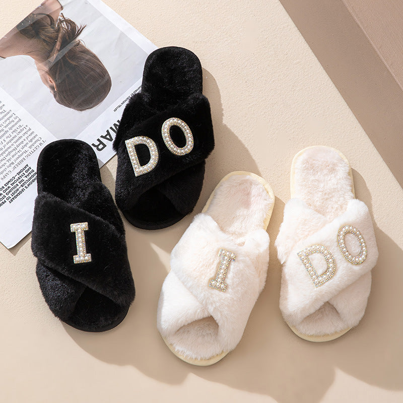 Wholesale Casual Cross Plush Slippers