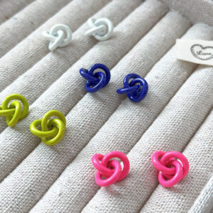Wholesale Color Twist Alloy Earrings