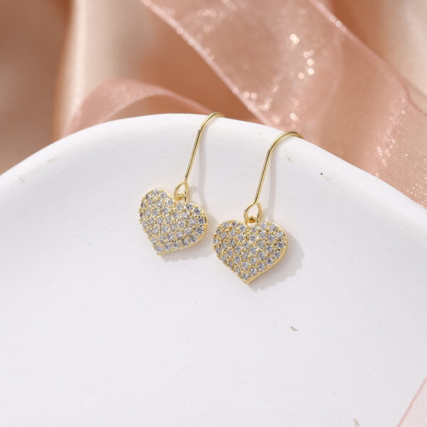 O1CN013dm5nT24GlRG61B7M_3880997364-0-cib Wholesale Copper Inlaid Zirconia Heart Earrings
