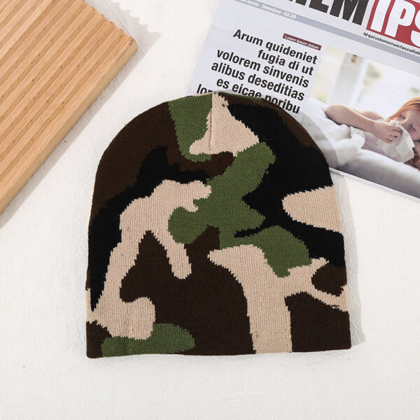 O1CN013ktq5E1GLaqo7Ih9H_2214954280606-0-cib Wholesale Winter Beanie Warm Jacquard Camouflage Knitted Hat