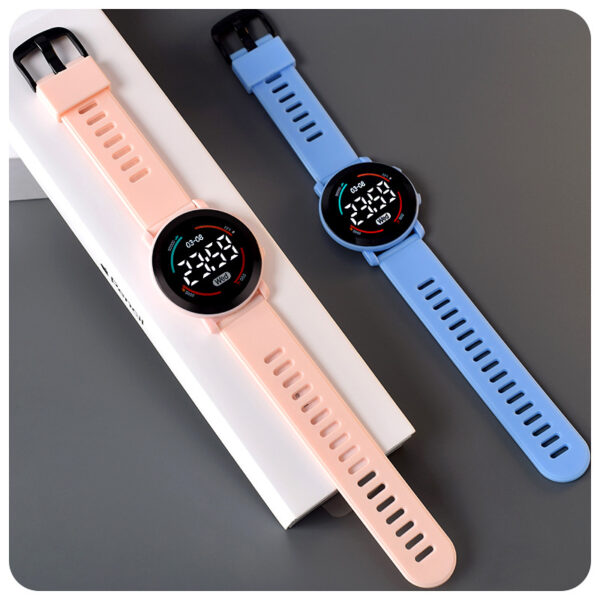 O1CN01487gHR22DtxL37PtX_2682367087-0-cib Wholesale Plastic Children's Waterproof Digital Watch