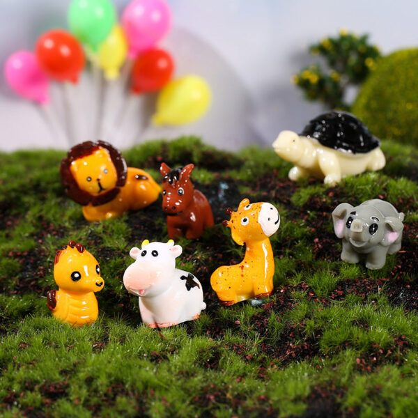 Wholesale of Lion and Elephant Resin Ornaments