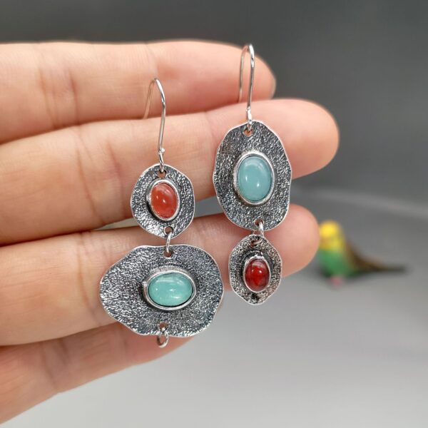 O1CN014Rx91a294vJj30DAv_3175378015-0-cib Wholesale Bohemian Mint Chalcedony Metal Earrings