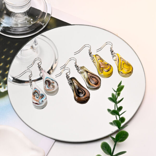 Wholesale Blue Orange Messy Silk Flat Water Drop Glass Ethnic Style Necklace