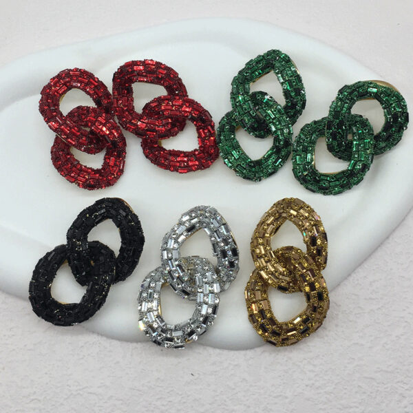 Wholesale Chain Shaped Diamond Inlaid Colored Earrings