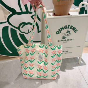 Pink flowers and green leaves