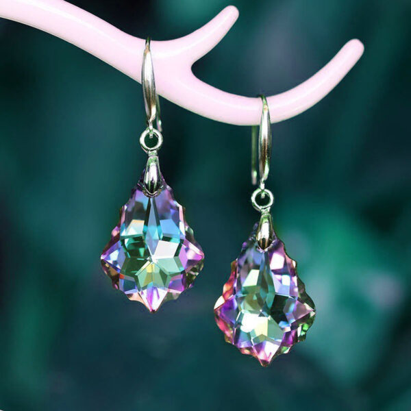 Wholesale Baroque Leaf Crystal Earrings