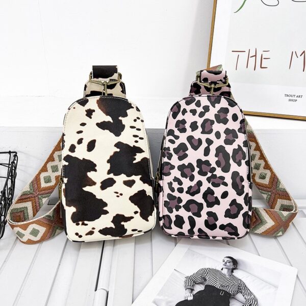O1CN014giOz61Pw50271kDN_2738911904-0-cib Wholesale Western Style PU Cow Print Leopard Print Sunflower Chest Bag Crossbody Bag