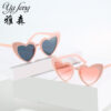 O1CN014tur5y1PWtBuLjEbp_2206902851849-0-cib Wholesale Heart Party PC Sunglasses