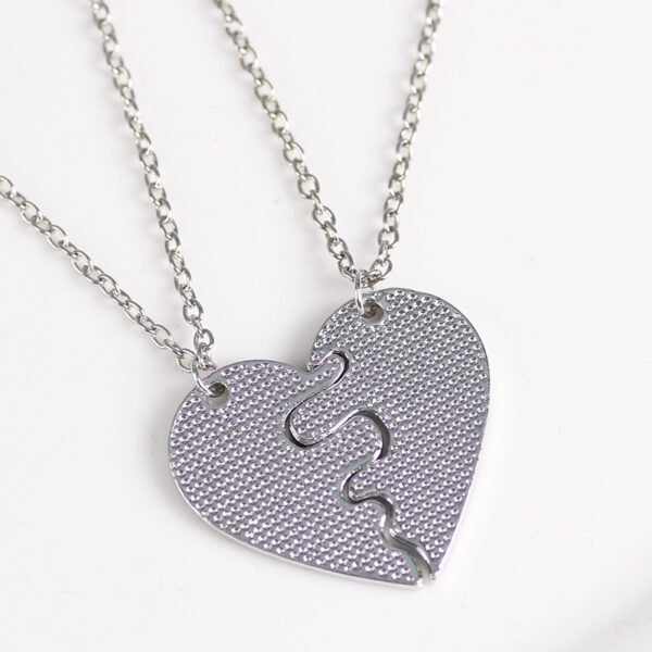 O1CN014uH8As23pHWttlmCA_3260737304-0-cib Wholesale Love Stitching BEST FRIENDS Alloy Necklace Clavicle Chain Two-piece Set