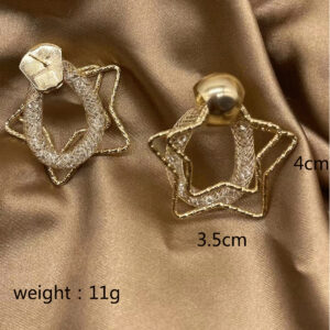 Five-pointed star earrings