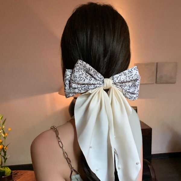 O1CN015LJBXM1wtgEPMmJav_2215496206366-0-cib Wholesale Retro Small Fragrance Floral Pearl Large Bow Hairpin