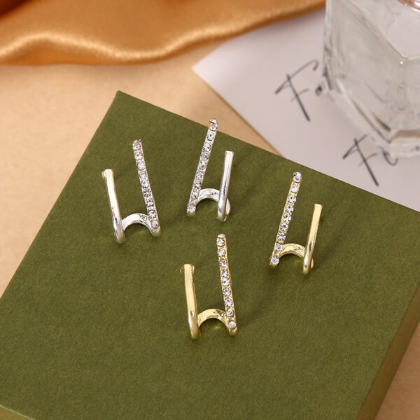 Wholesale Diamond Inlaid Alloy Earrings