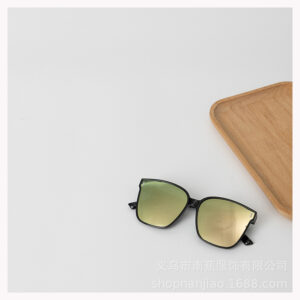 Black Yellow Green (6653)