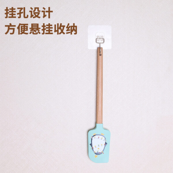 O1CN015lHvUu2NWm8DIaXWf_3017369971-0-cib-2 Wholesale Round Wooden Handle Spatula