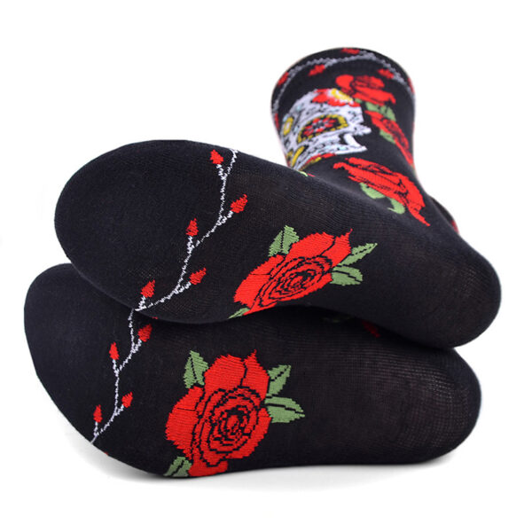 Wholesale Rose Skull Skateboard Mid Cotton High Tube Socks