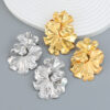 O1CN015wLZXM2II3C7XuIPQ_2473019262-0-cib Wholesale Alloy Flower Earrings