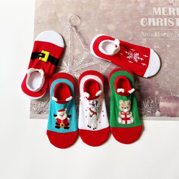 Wholesale Autumn and Winter New Christmas Christmas Stockings Cartoon Version Anti-slip Cute Red Socks