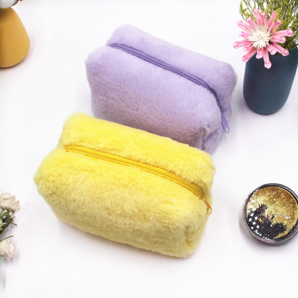 Wholesale Solid Colored Candy Colored Portable Plush Storage Bags