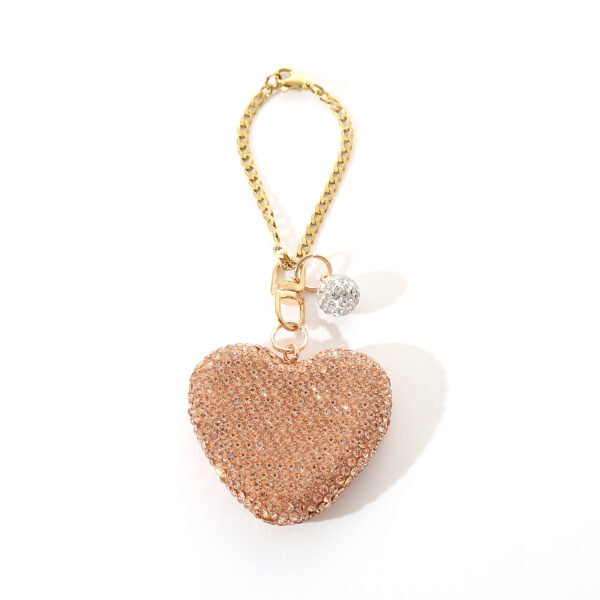 Wholesale Creative Love Fashion Water Diamond Peach Heart Car Keychains