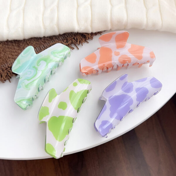 O1CN0166M1vI25t4MYCR6BS_2208039847583-0-cib Wholesale Color Zebra PVC Hair Clips