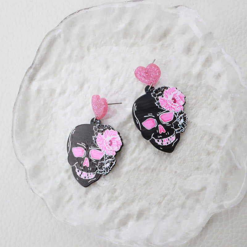 Wholesale Acrylic Pink Skull Earrings Engraved Graiti Heart