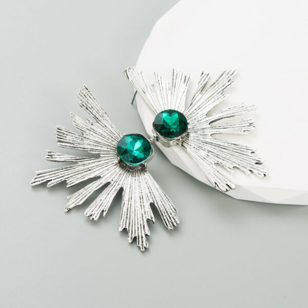 Wholesale Multilayer Diamond Studded Alloy Earrings