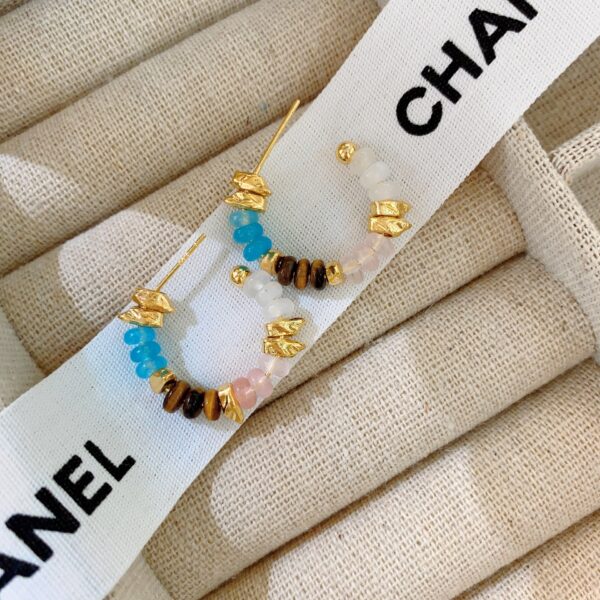 O1CN016P2iOa1GGYWAugruE_2206484080595-0-cib Wholesale Natural Stone Beads Gold-plated Silver Needle Earrings