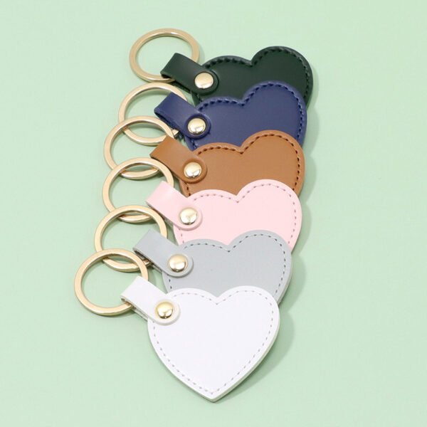 O1CN016QQnU32IxjFyJezYe_2211623849353-0-cib Wholesale Creative Heart Shaped Leather Keychains
