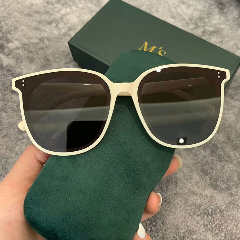 Wholesale Large Frame PC Sunglasses