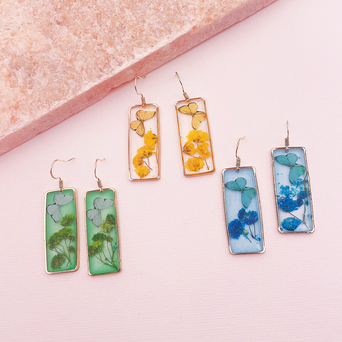 Wholesale Butterfly op Glue Preserved Flower Rectangular Earrings