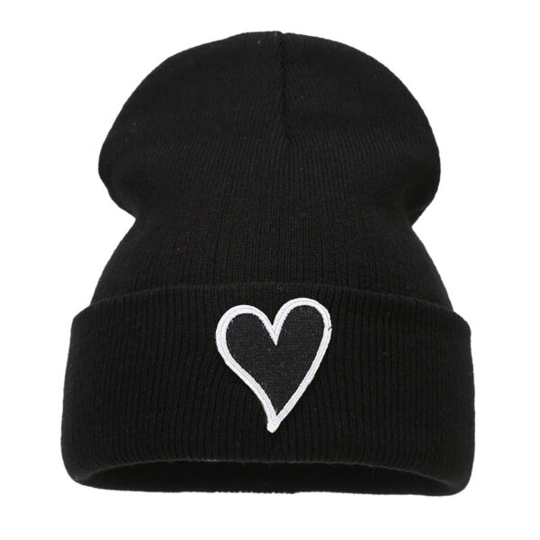O1CN016qm9mL2AbGxm2voRQ_2496528221-0-cib Wholesale Love Patch Warm Knitted Hat Woolen Hat