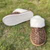 Wholesale Autumn and Winter Plush Slippers